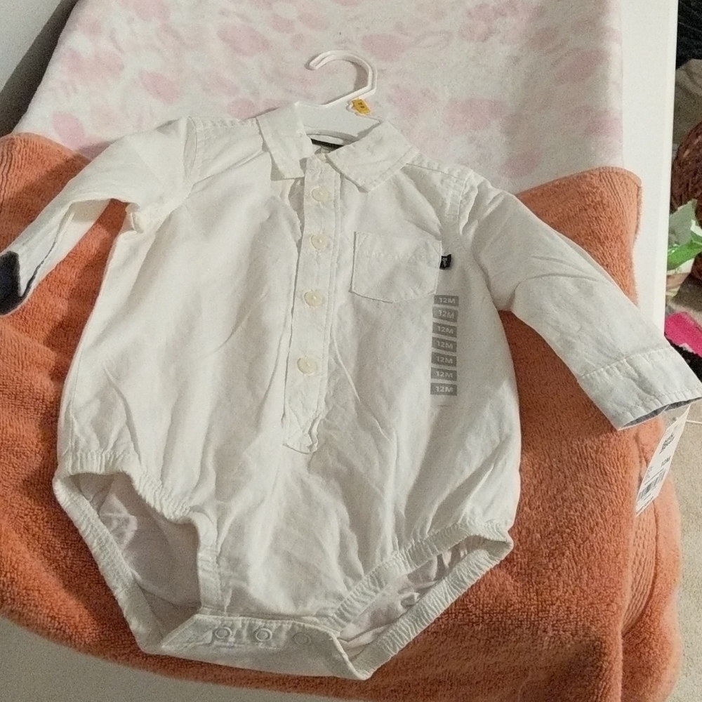 White collared long sleeve onesie